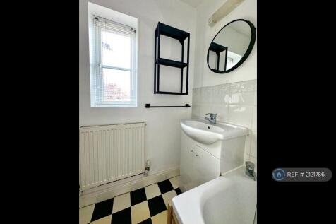 Ensuite 2