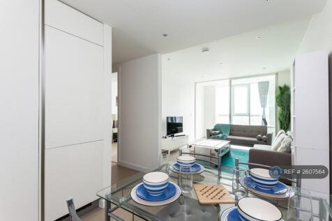 Kitchen &#43; Living Room