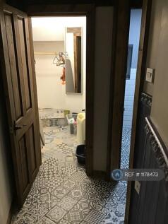Walk-In Wardrobe And Storage