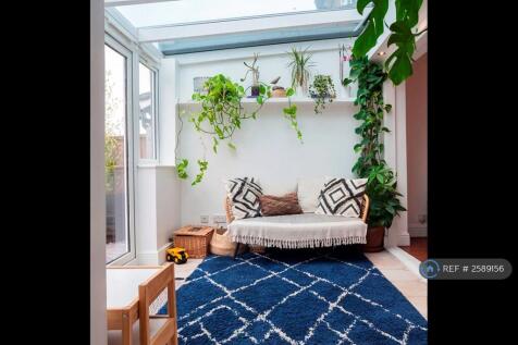 Captivating Sunlit Conservatory