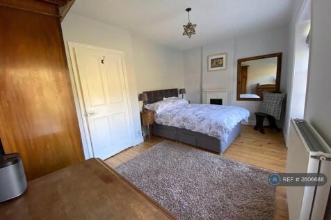 Main Large Double Bedroom