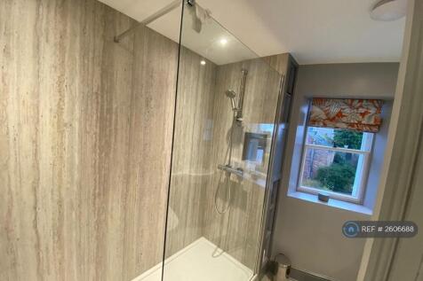 Shower Bathroom (No Bath)