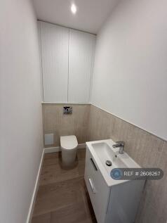 Ground Floor w/c
