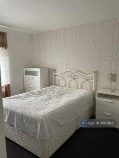 Double Bedroom 1 
