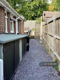 Storage Unit 4 Metres From Side Access
