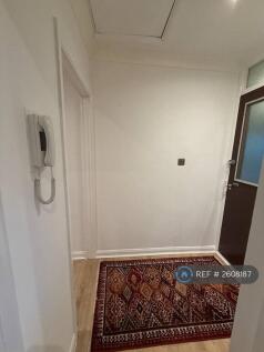 Enterance Hallway 