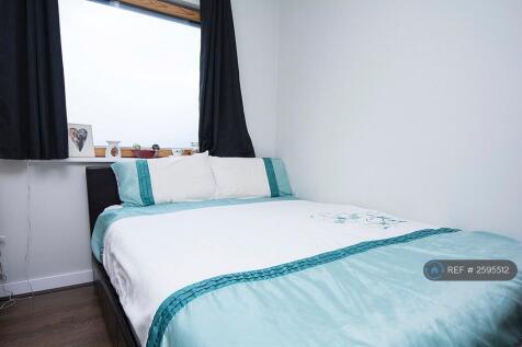 Double Bedroom 2