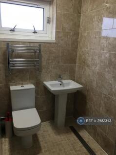 Shower Room Pic 1