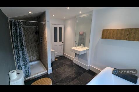 Bathroom 3