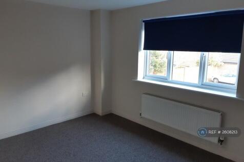 1st Floor Double Bedroom (Back)