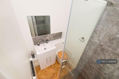 Shower And Wc