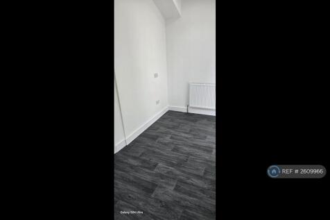 Kitchen Dining Area