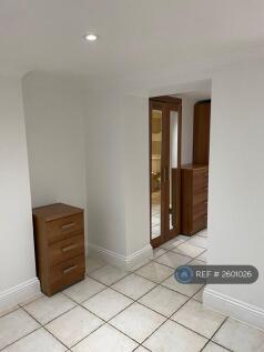 Entrance To Dressing Room From Mainr Bedroom 