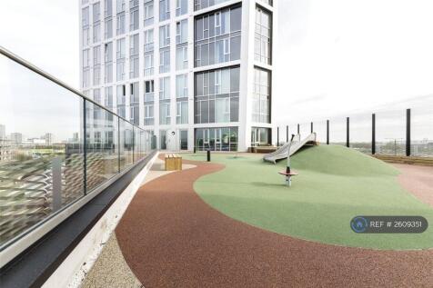 Residents&#39; Private Roof Terrace