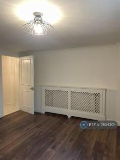 Large Bedroom