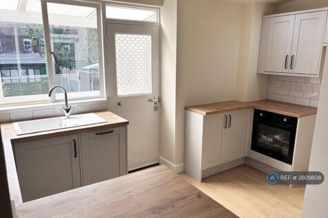 Kitchen Middle
