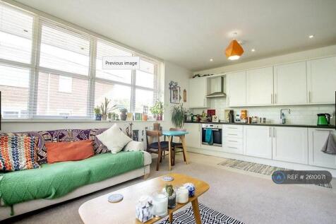 Living/Kitchen