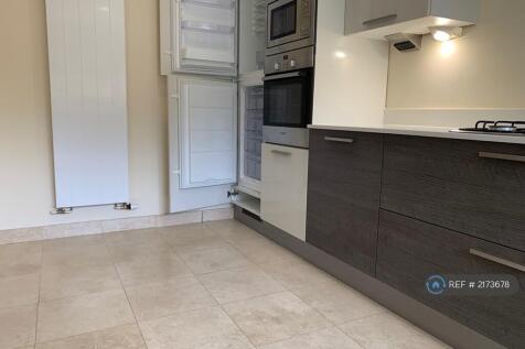 Fully Fitted Siematic Kitchen