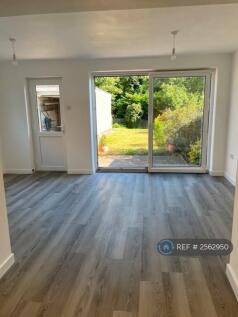 Family / Dining Room 