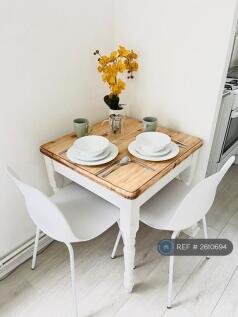 Space To Eat And Entertain 