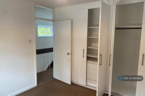 Front Bedroom 2 With Fitted Cupboards 