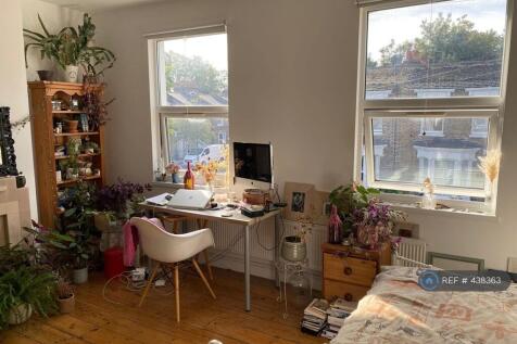 Extra Large Double Bedroom 1st Floor