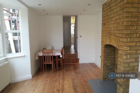 Lovely Living -Dining Space