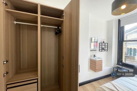 All Wardrobe Internals The Same