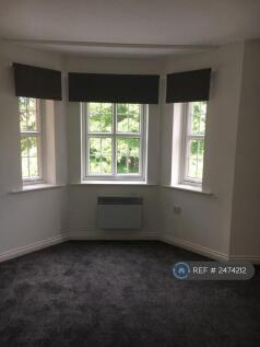 Bay Windows In Living Room