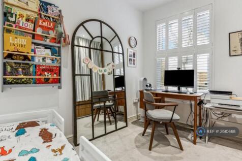 Office/Dressing Room