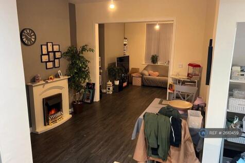 Lounge 2