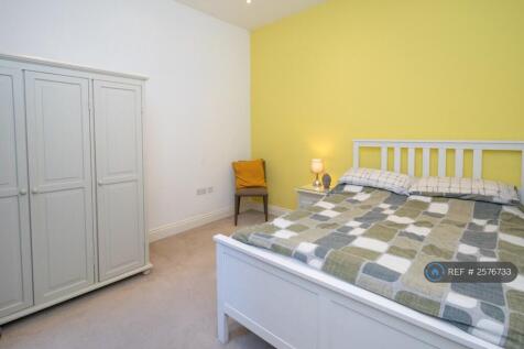 Double Bedroom 2 Gf