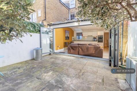 Huge Secluded Patio With Seating 