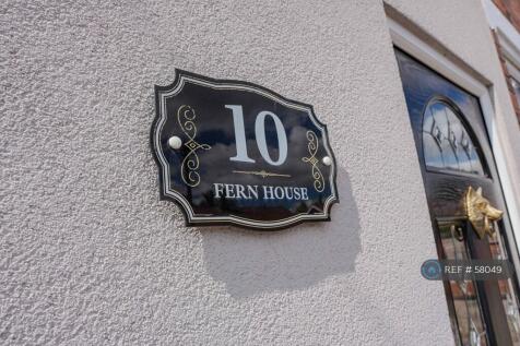 10 New Road Front Sign