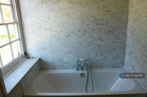 Upstairs Bathroom