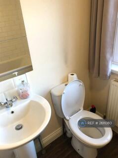 Upstairs Bathroom