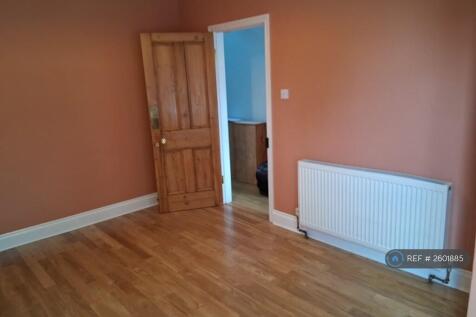 Living Room Doorway