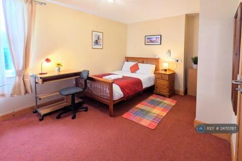 Room 10 - Available From 28 September