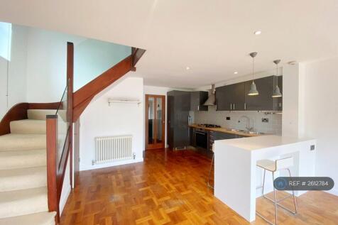 Kitchen / Dining
