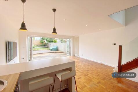 Dining / Living