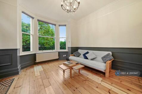 Huge Open Plan Reception/ Diner Area