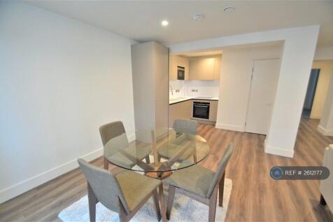 Kitchen / Dining
