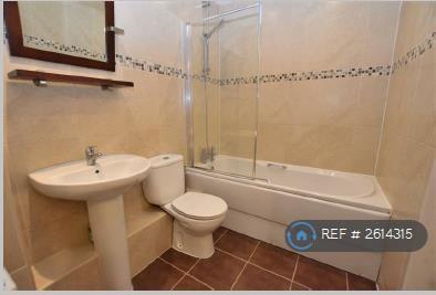 Main Bathroom