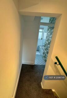 Upstairs Hallway 