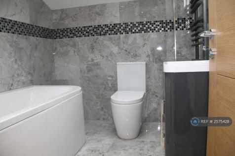 Master En-Suite