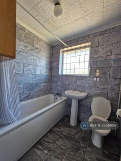 Upstairs Bathroom