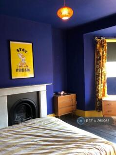 Large Front Bedroom