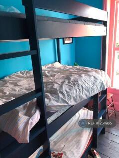 Small Box Room With Bunks
