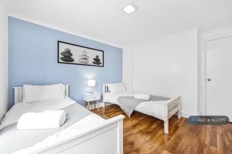 Bedroom1 2