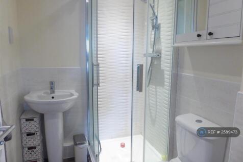 Ensuite With Master Bedroom